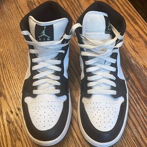 Nike Air Jordan Mens Size 9